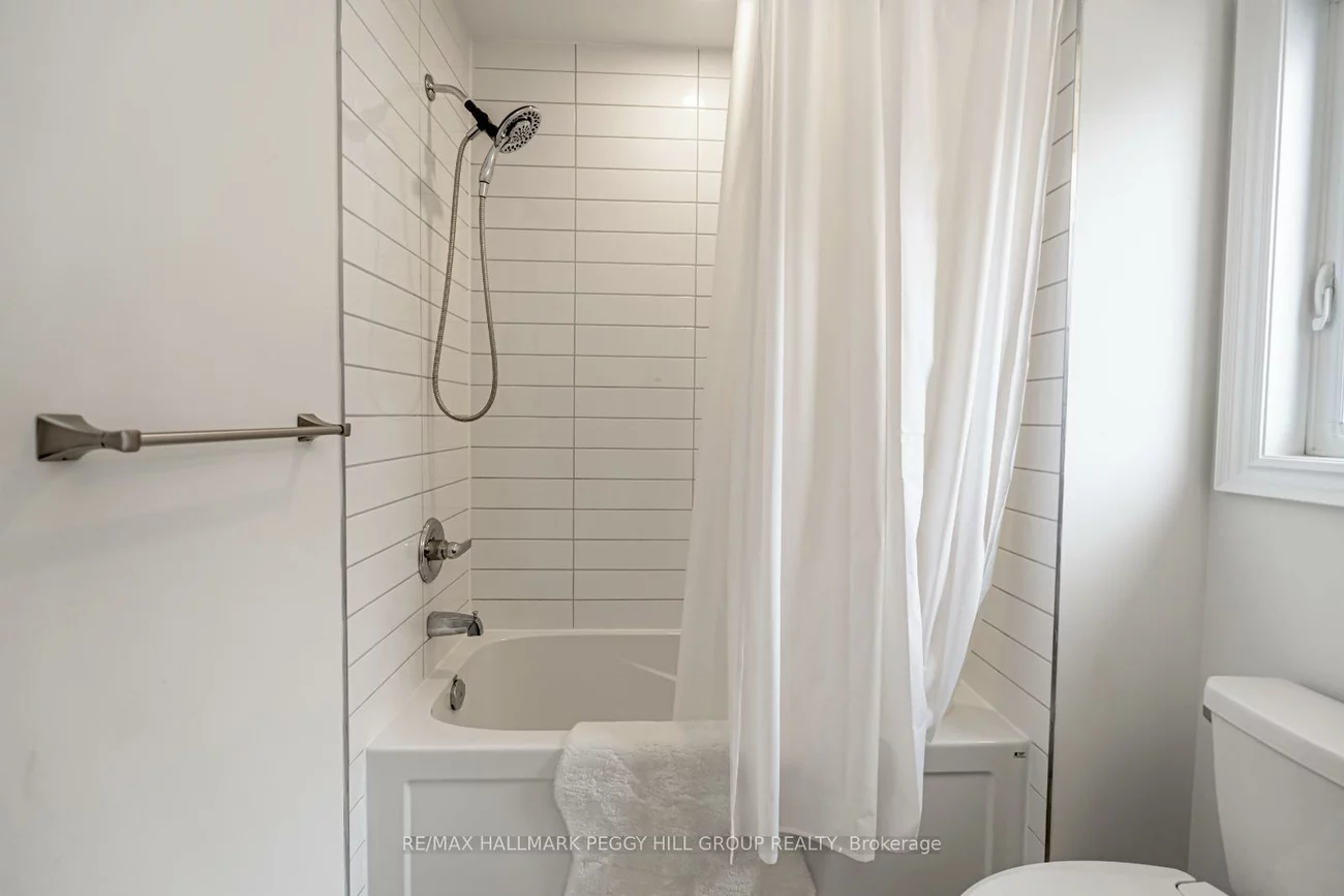 1408, Blackmore, Alcona, Innisfil