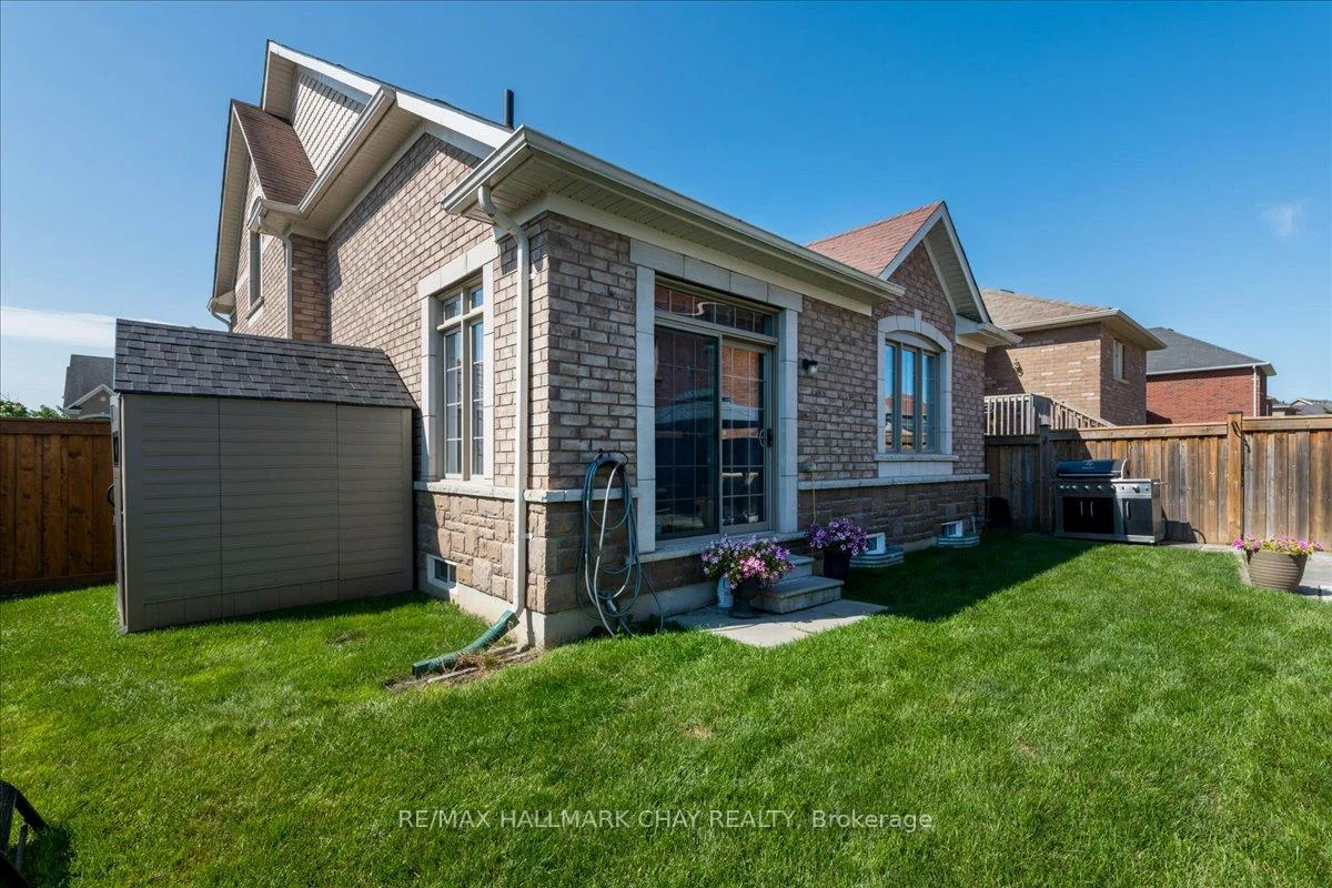 1300, Hunter, Alcona, Innisfil