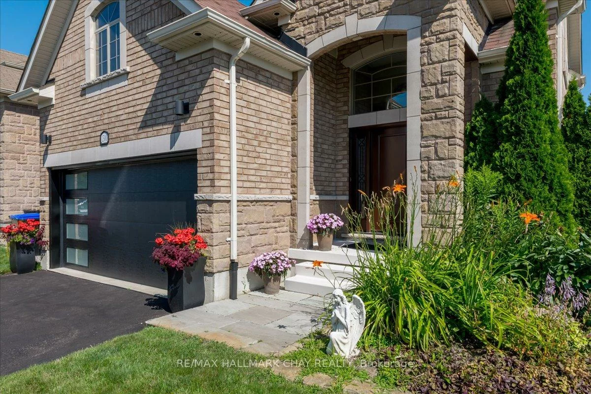1300, Hunter, Alcona, Innisfil