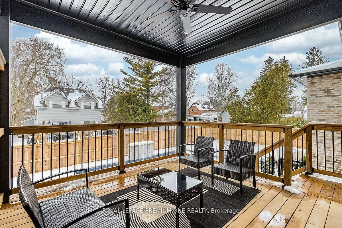 225, Sunnybrae, Stroud, Innisfil