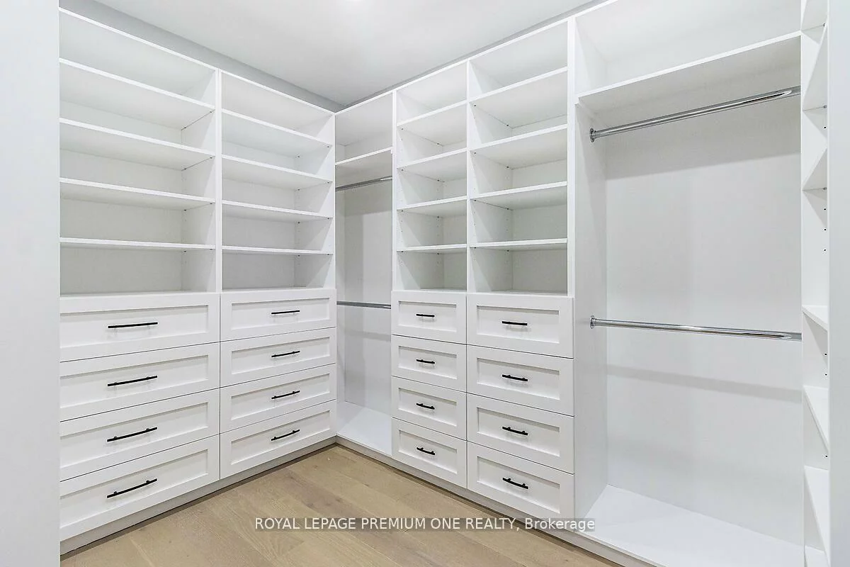 225, Sunnybrae, Stroud, Innisfil