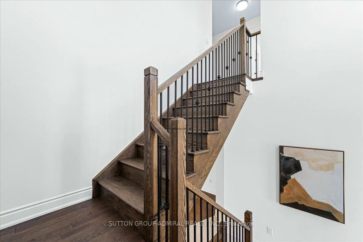 1369, Blackmore, Alcona, Innisfil