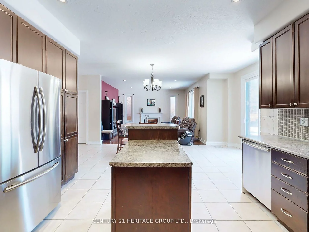 896, Booth, Alcona, Innisfil