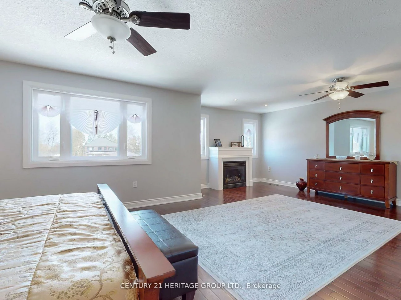 896, Booth, Alcona, Innisfil