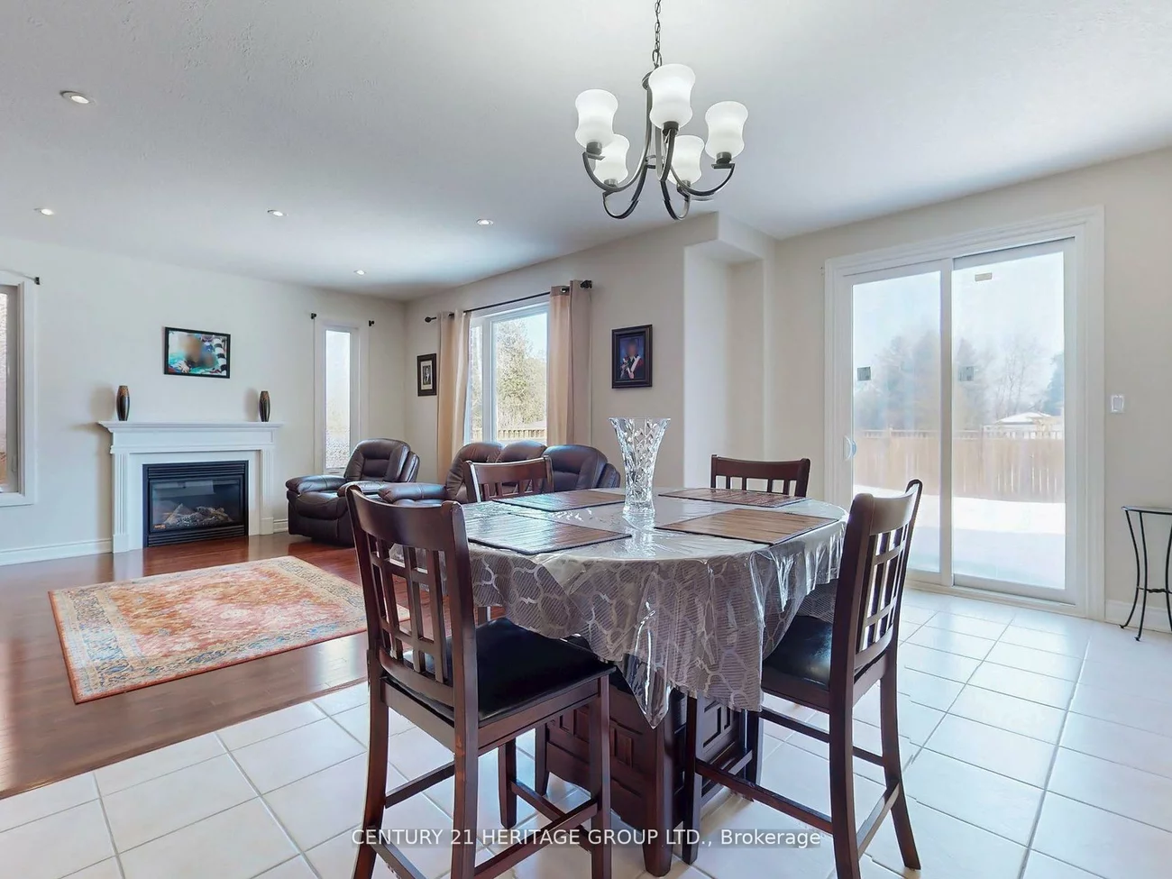 896, Booth, Alcona, Innisfil