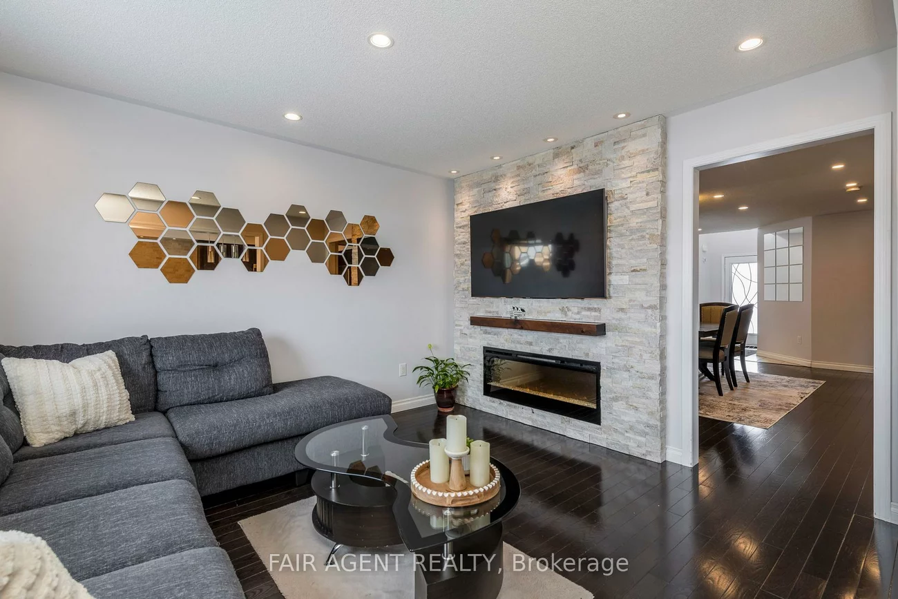 1204, Mary-Lou, Alcona, Innisfil