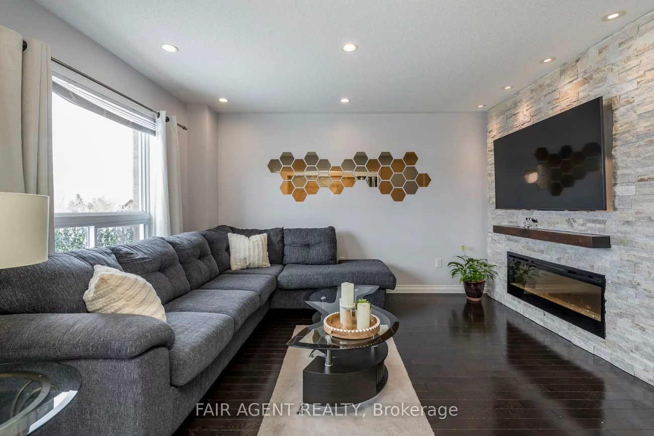1204, Mary-Lou, Alcona, Innisfil