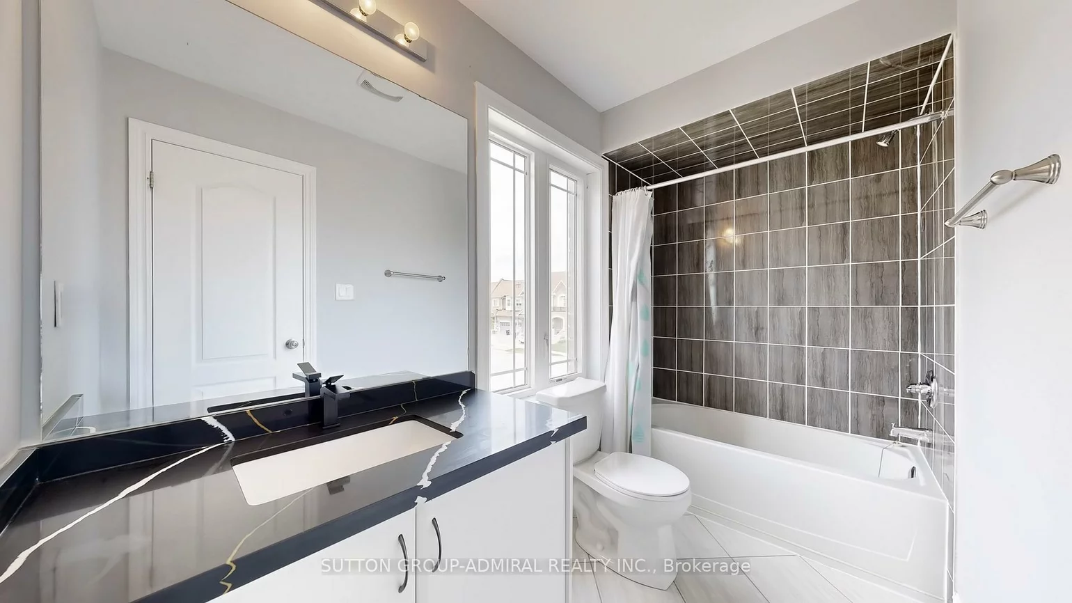 1254, Harrington, Lefroy, Innisfil