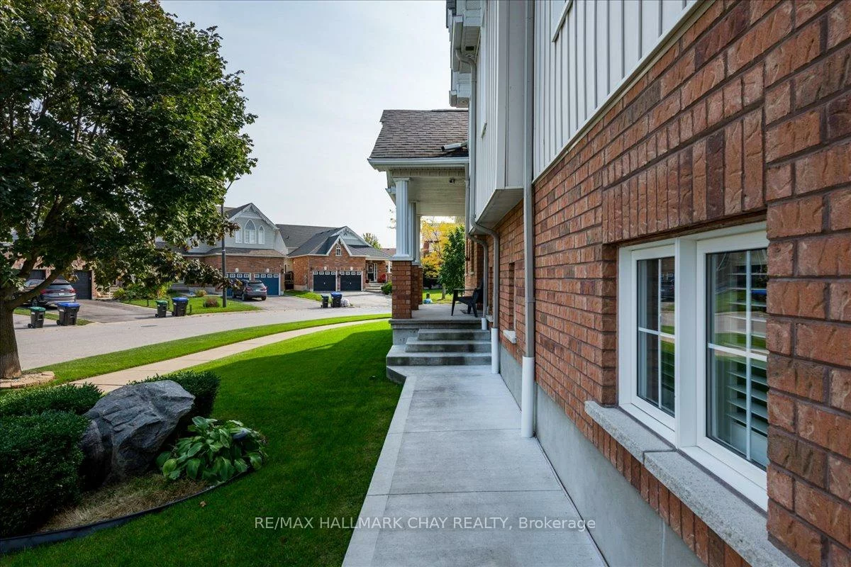 1080, MURIEL, Alcona, Innisfil