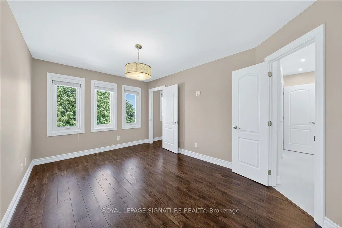 1245, Huron, Alcona, Innisfil
