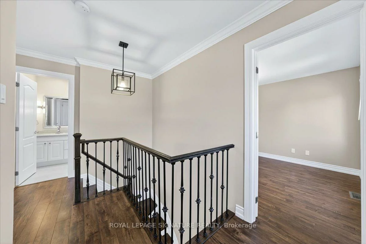 1245, Huron, Alcona, Innisfil