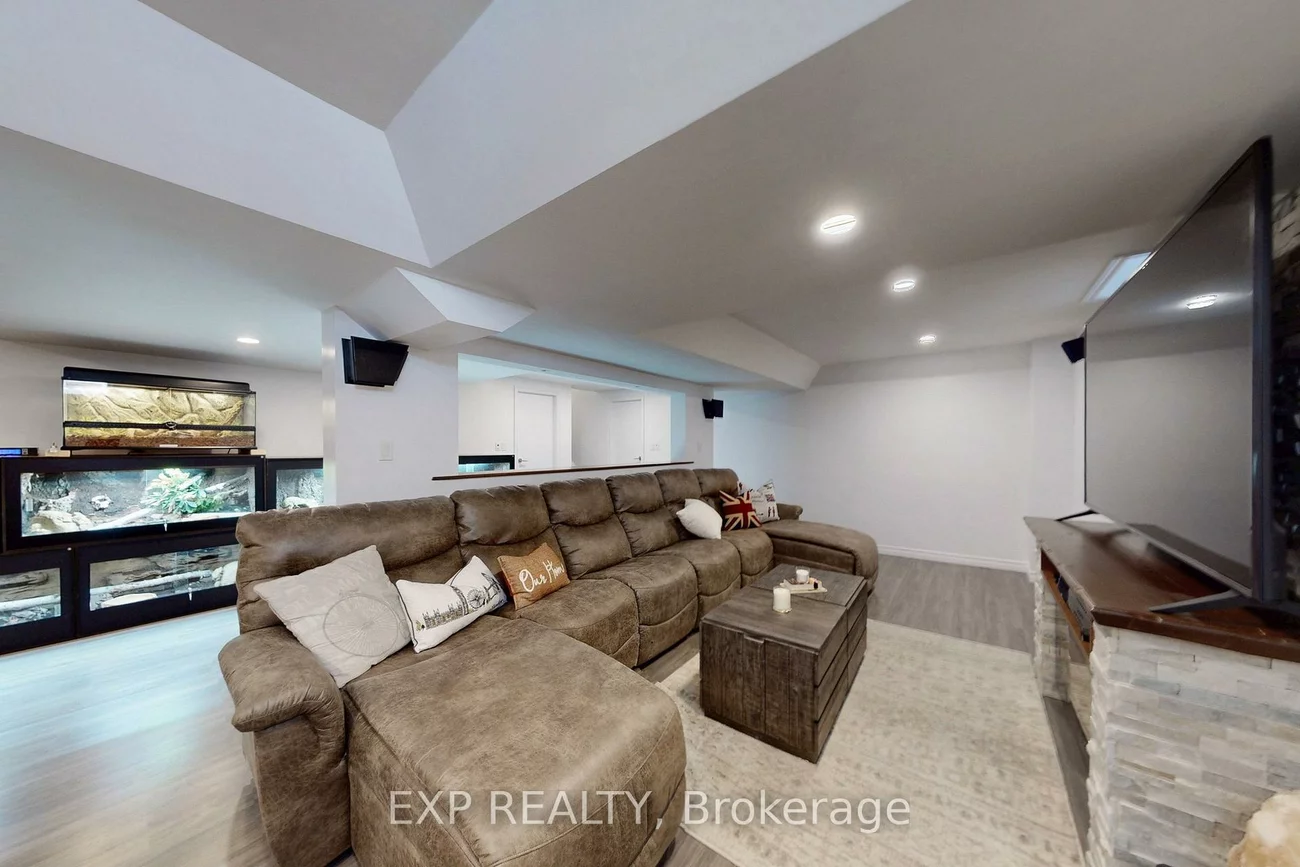 1511, Ceresino, Alcona, Innisfil