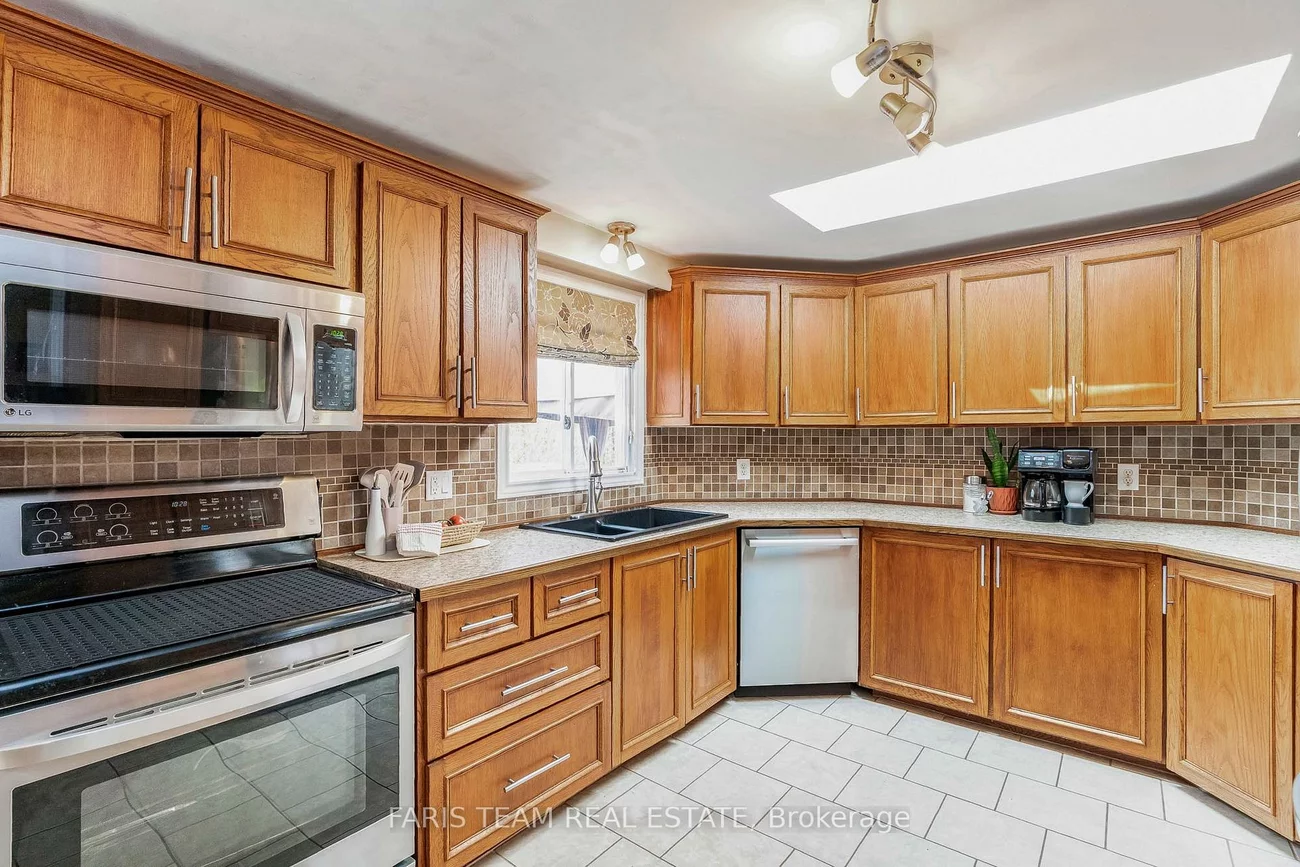 81, Corner Brook, Alcona, Innisfil