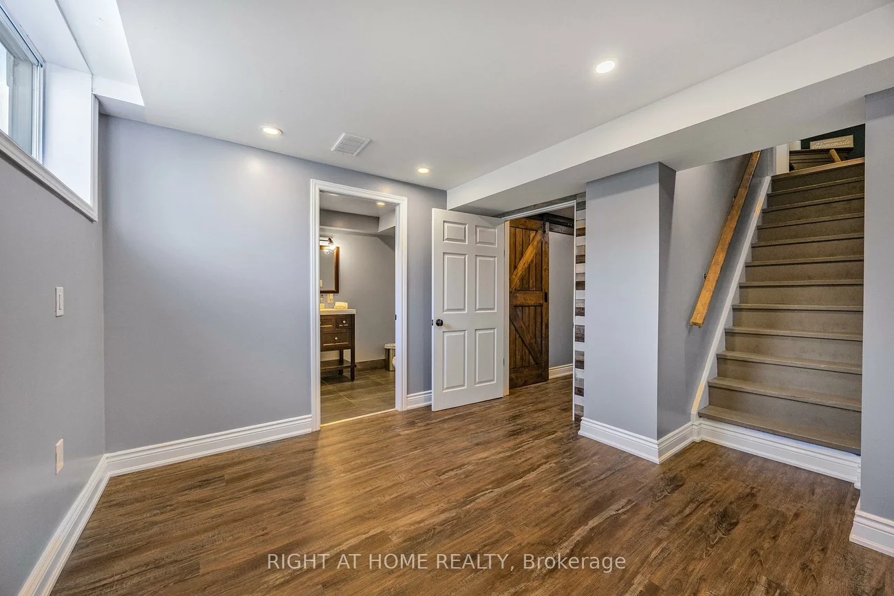 1057, Vance, Alcona, Innisfil