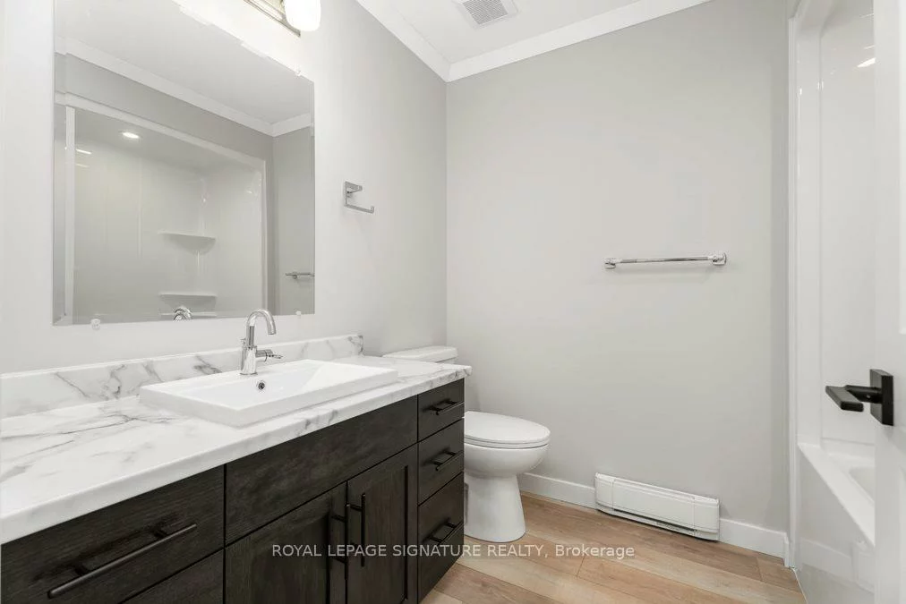 18, Briar Wood, Cookstown, Innisfil