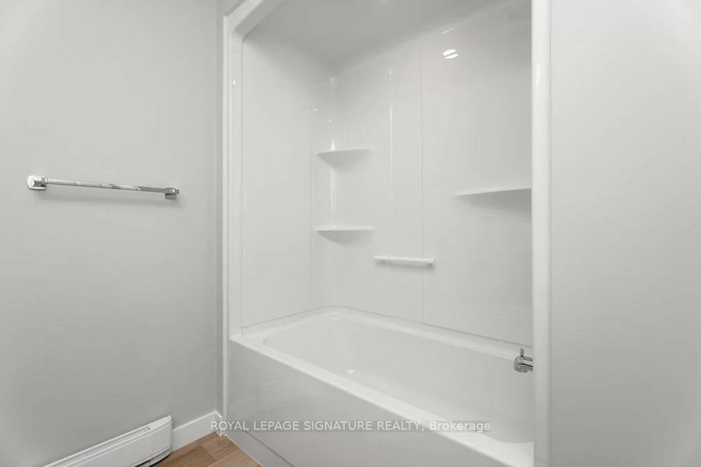18, Briar Wood, Cookstown, Innisfil