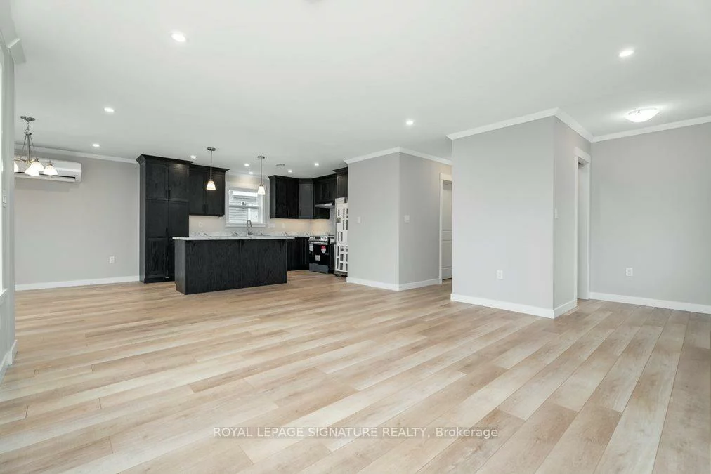 18, Briar Wood, Cookstown, Innisfil