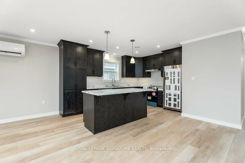 18, Briar Wood, Cookstown, Innisfil