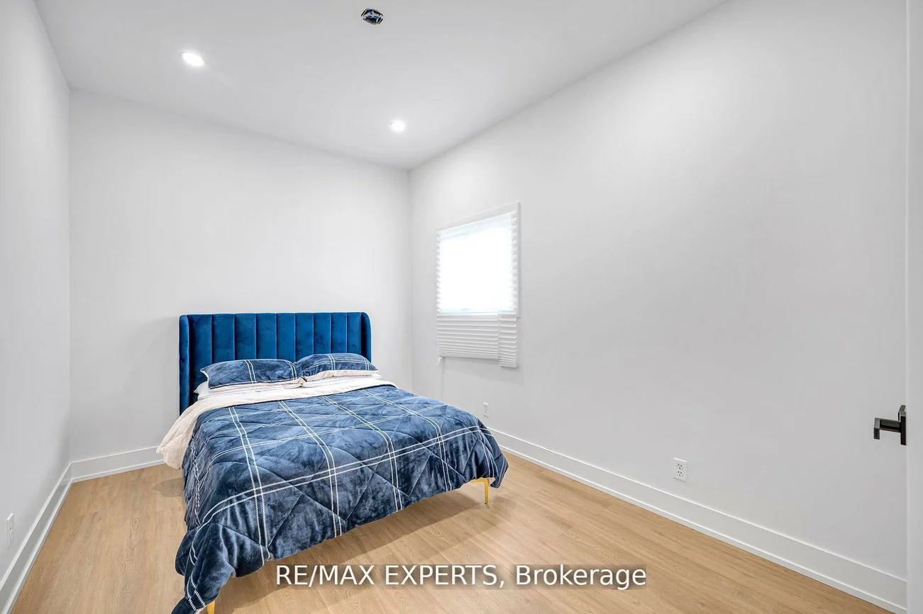 1004, Robinson, Lefroy, Innisfil