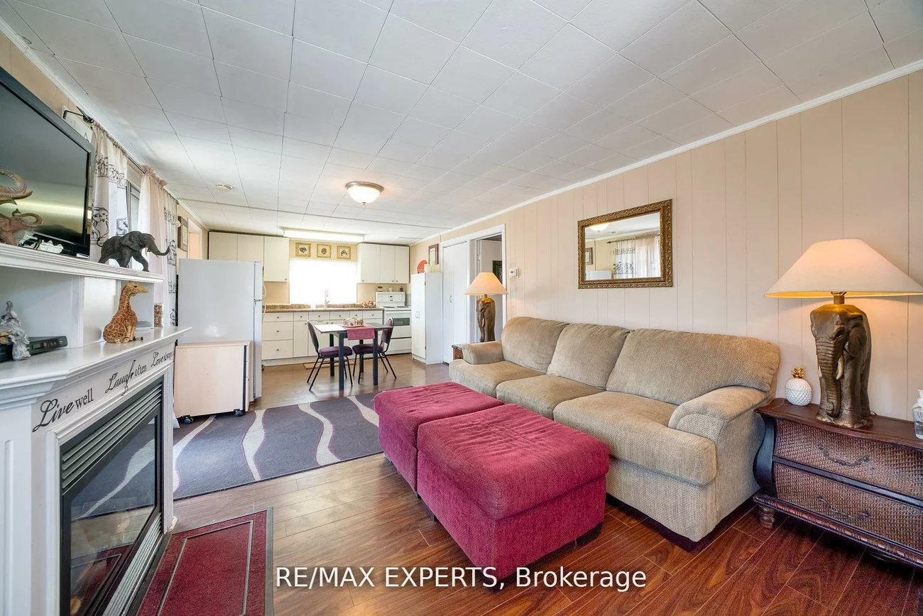 1004, Robinson, Lefroy, Innisfil