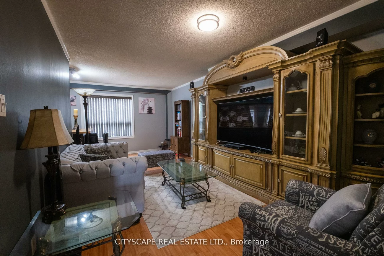 2176, Ferguson, Alcona, Innisfil