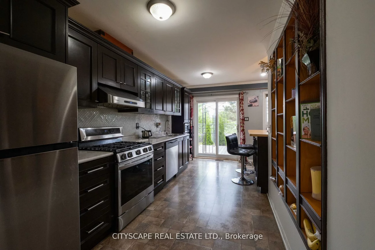2176, Ferguson, Alcona, Innisfil