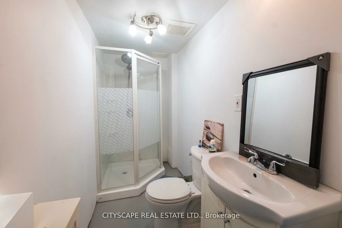 2176, Ferguson, Alcona, Innisfil