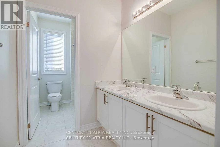 1547, McRoberts, Alcona, Innisfil