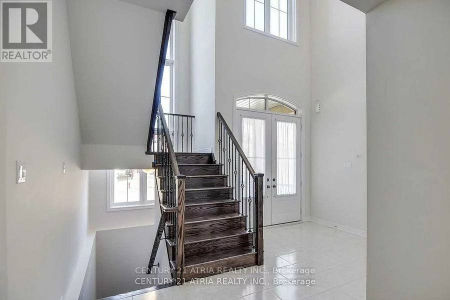 1547, McRoberts, Alcona, Innisfil