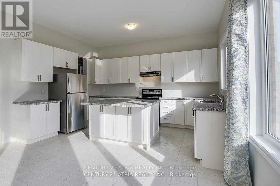 1547, McRoberts, Alcona, Innisfil