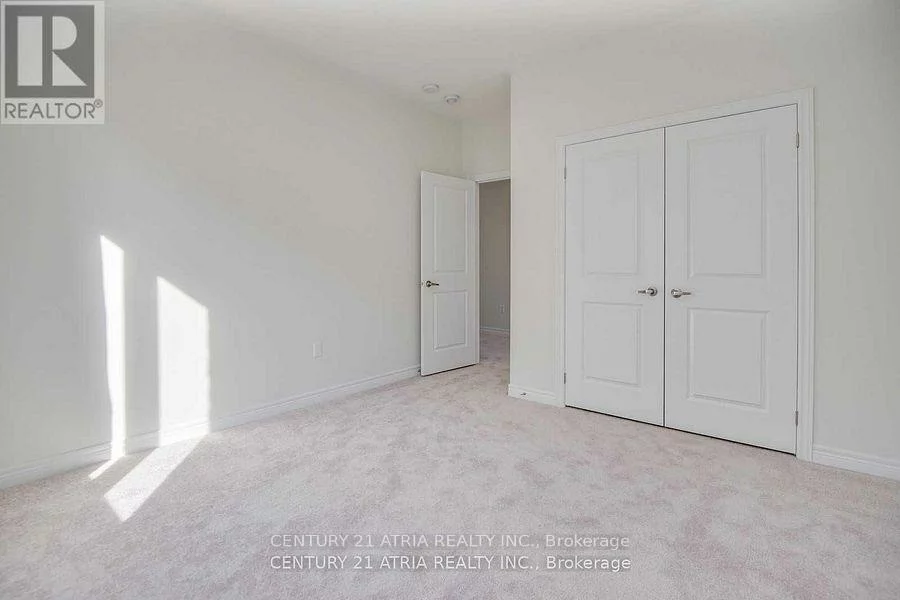 1547, McRoberts, Alcona, Innisfil