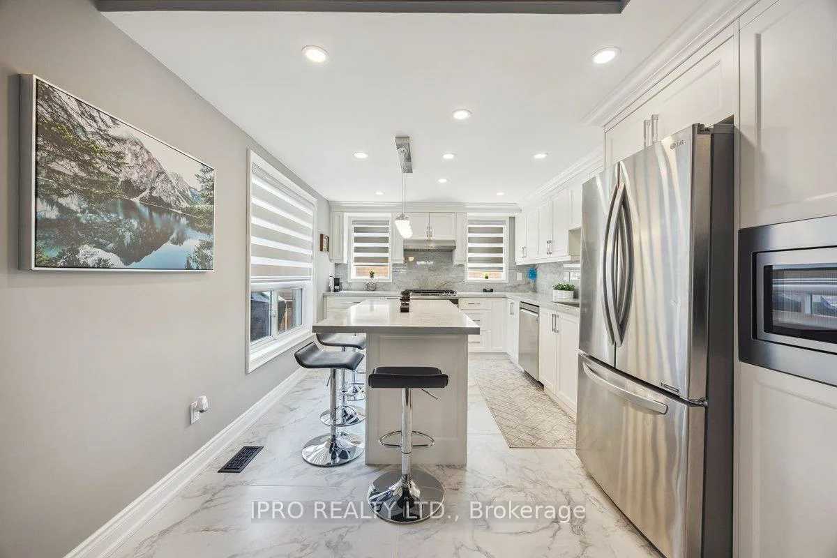 1286, Forest, Alcona, Innisfil