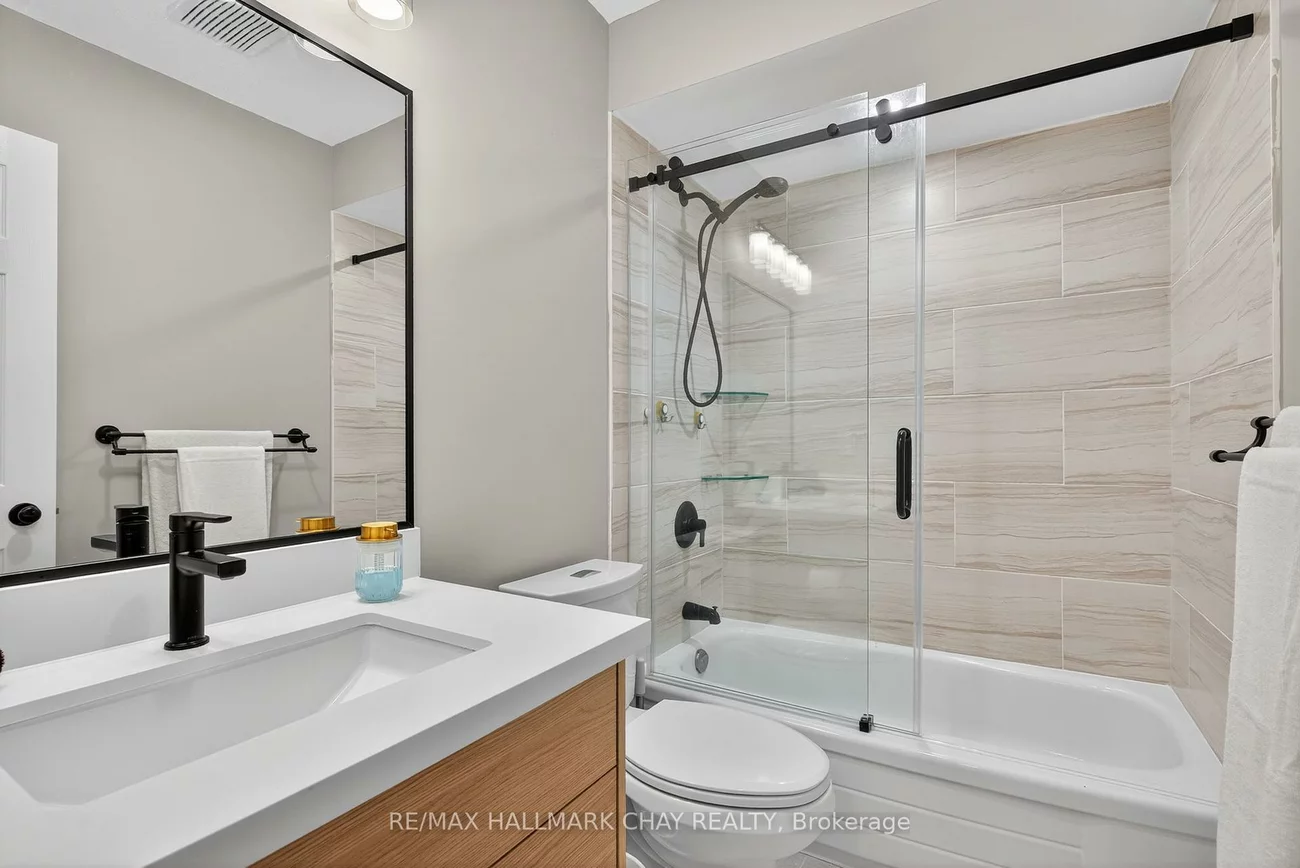 2731, Shering, Stroud, Innisfil
