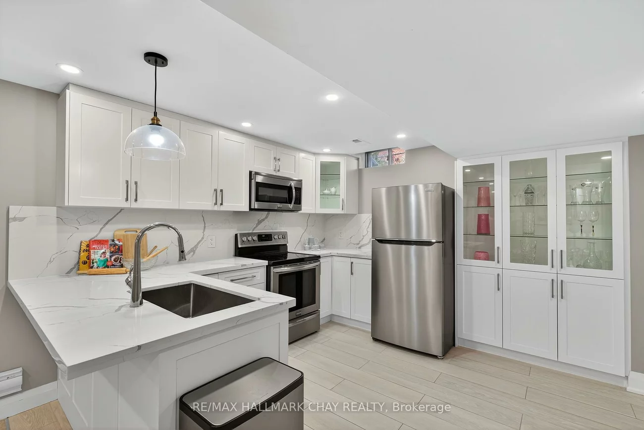 2731, Shering, Stroud, Innisfil