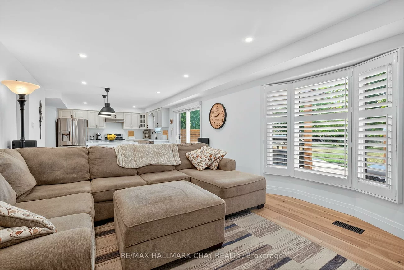 2731, Shering, Stroud, Innisfil