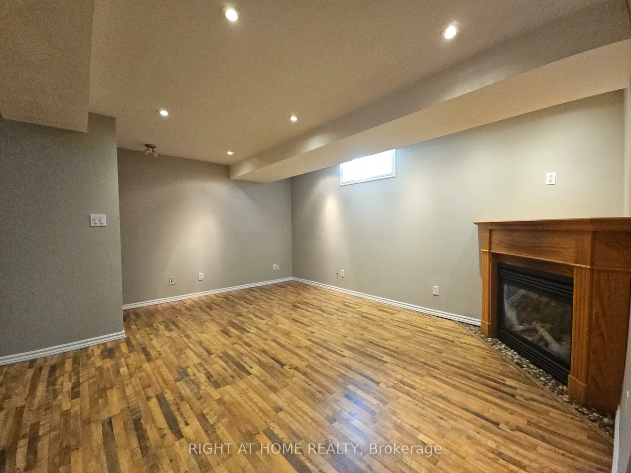 1183, Andrade, Alcona, Innisfil