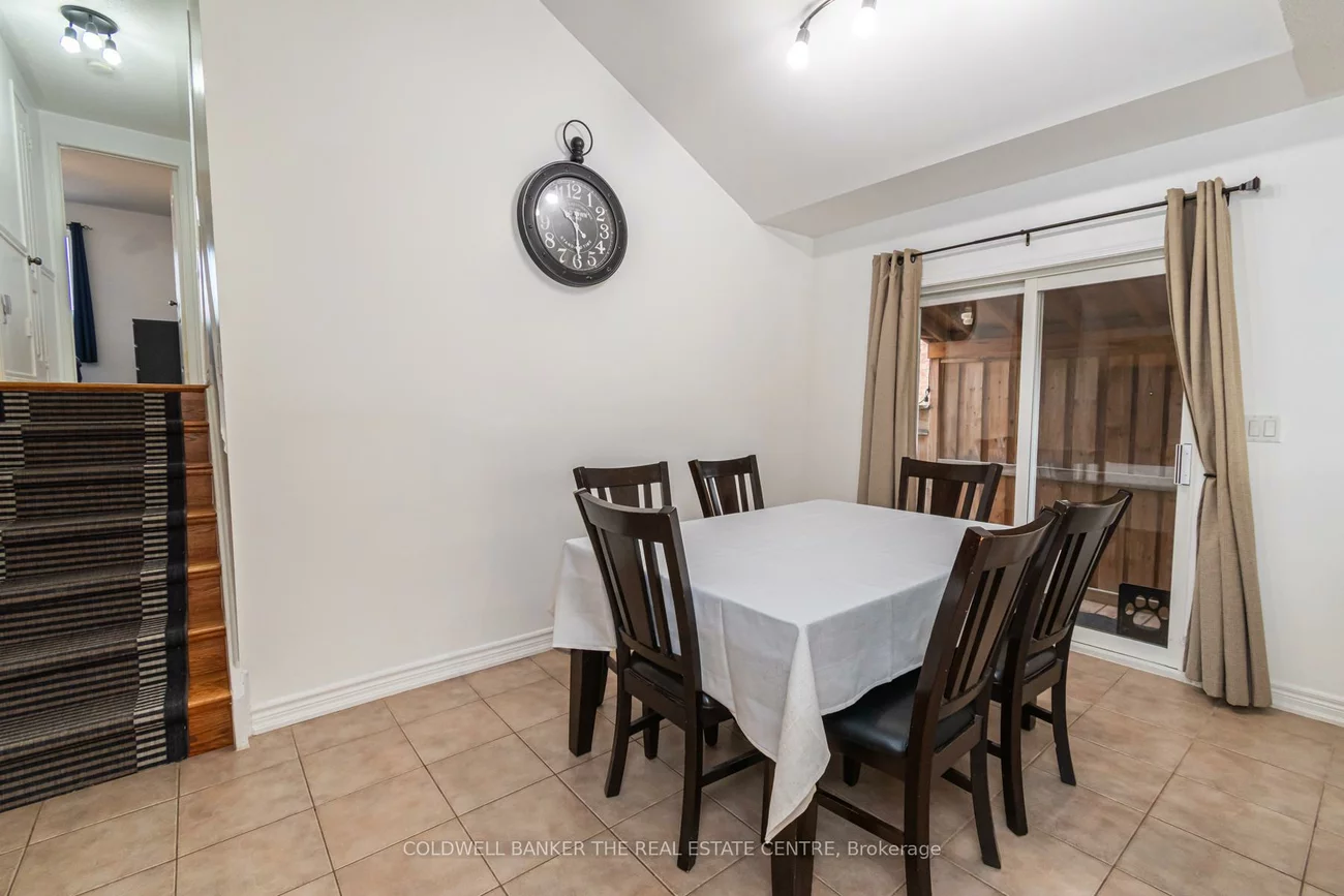 1128, Kell, Alcona, Innisfil