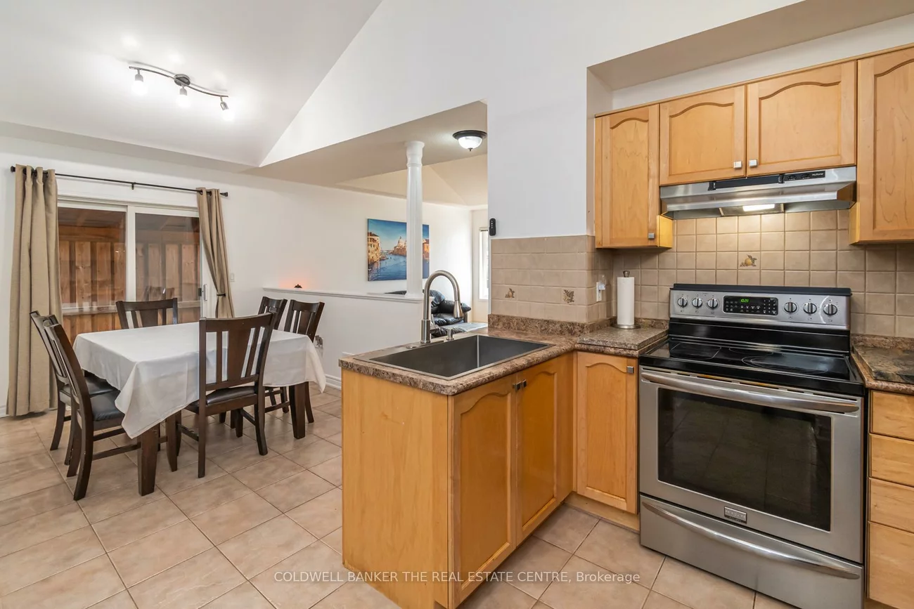 1128, Kell, Alcona, Innisfil