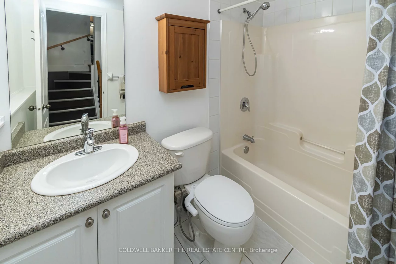 1128, Kell, Alcona, Innisfil