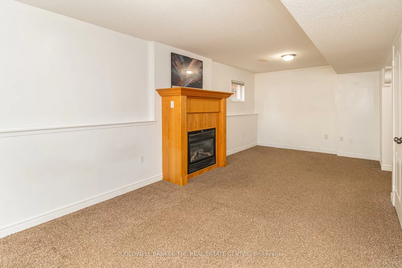 1128, Kell, Alcona, Innisfil