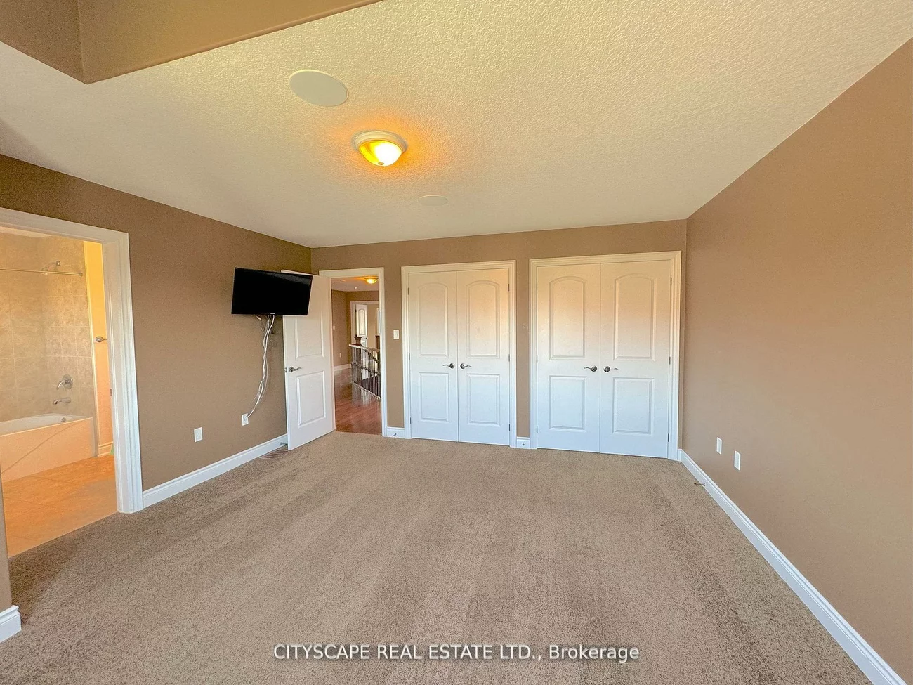 1749, Angus, Alcona, Innisfil