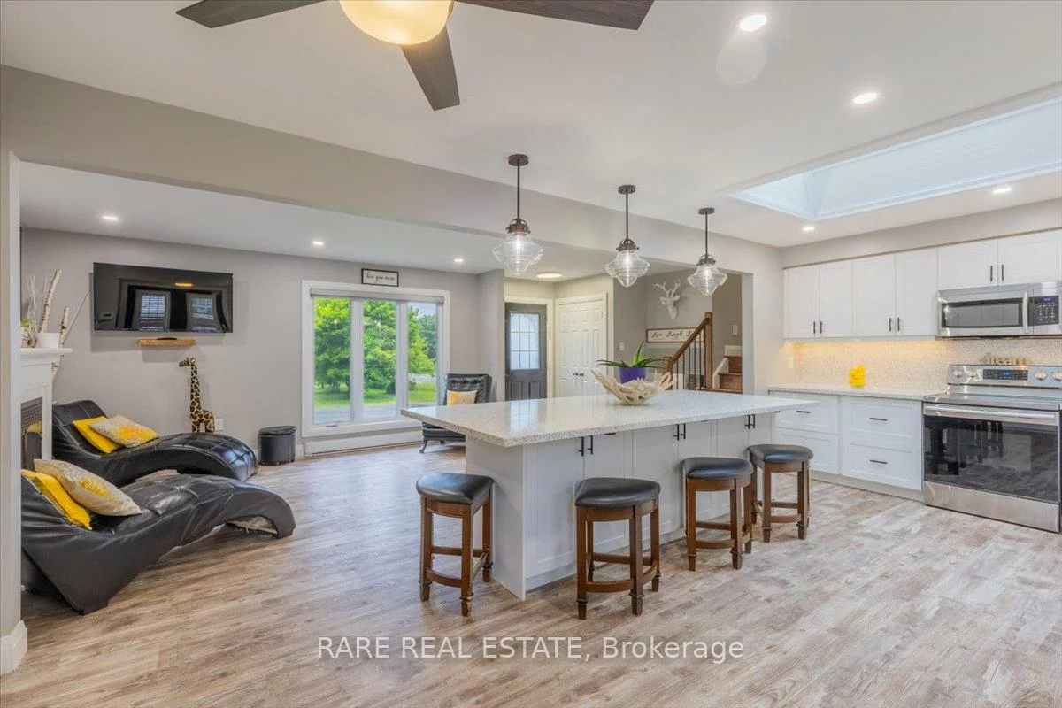 1678, South Porcupine, Alcona, Innisfil