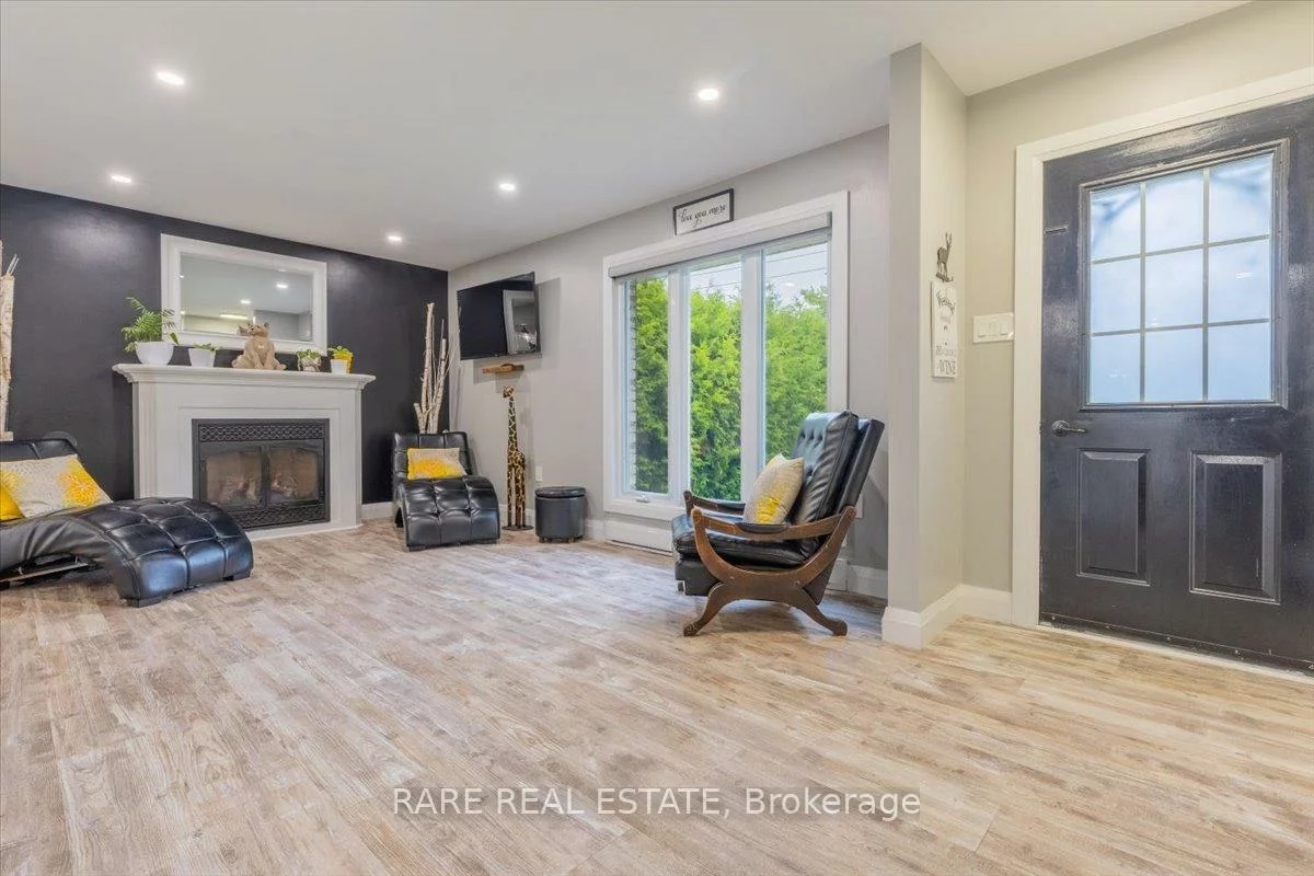 1678, South Porcupine, Alcona, Innisfil