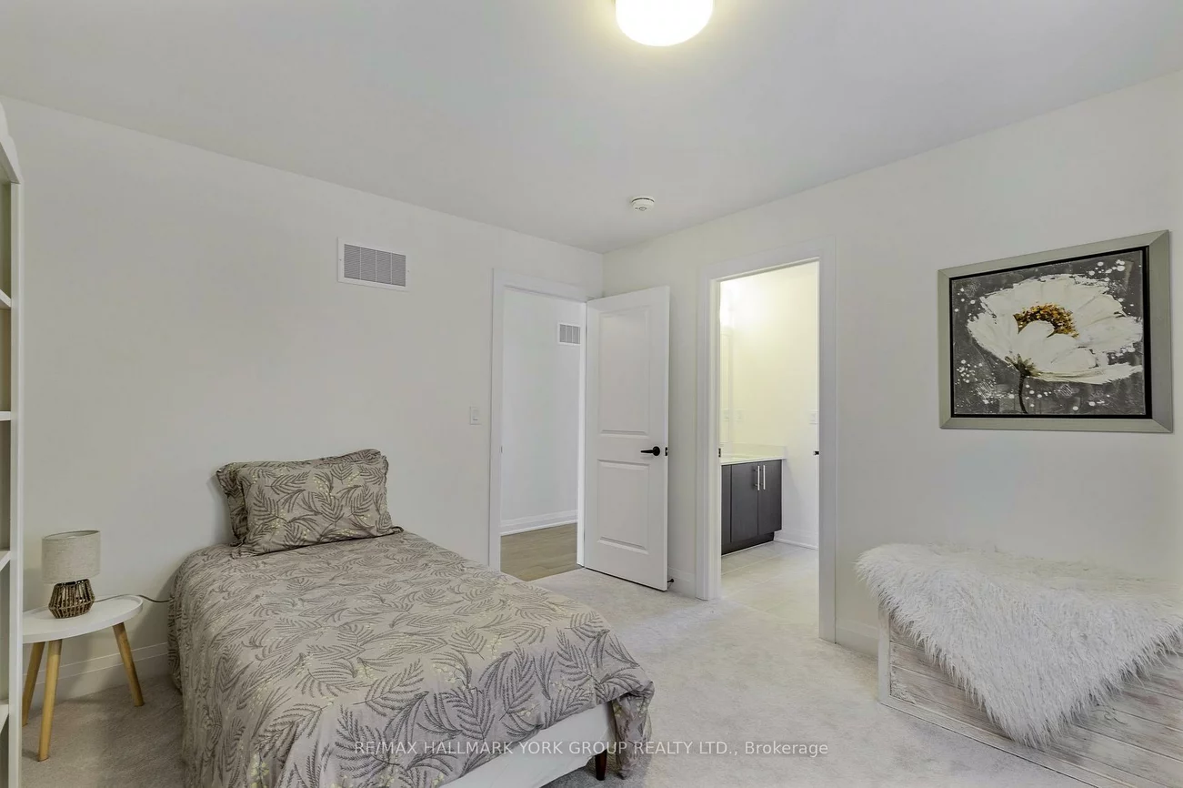 1393, Blackmore, Alcona, Innisfil