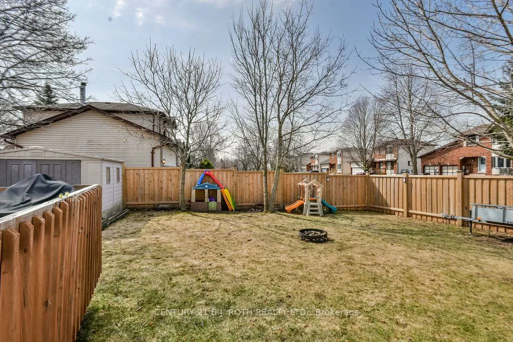 695, Candaras, Alcona, Innisfil