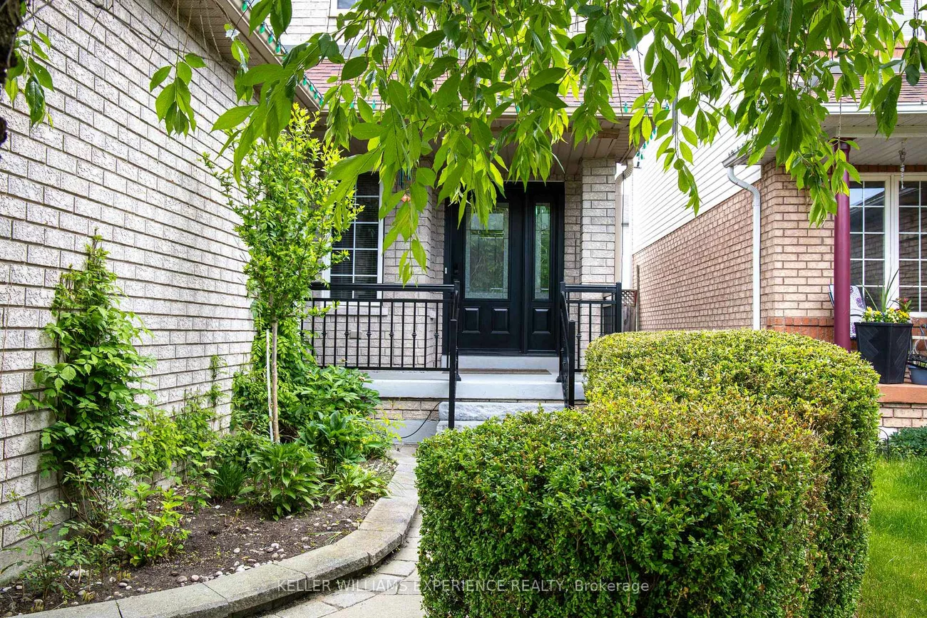 1202, Andrade, Alcona, Innisfil