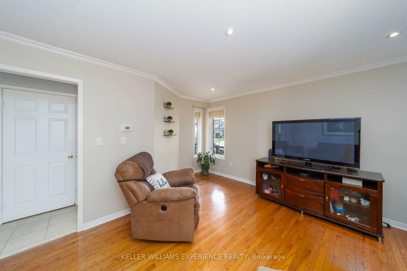 1202, Andrade, Alcona, Innisfil