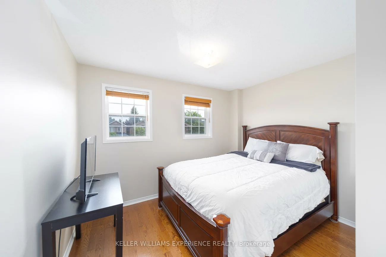 1202, Andrade, Alcona, Innisfil