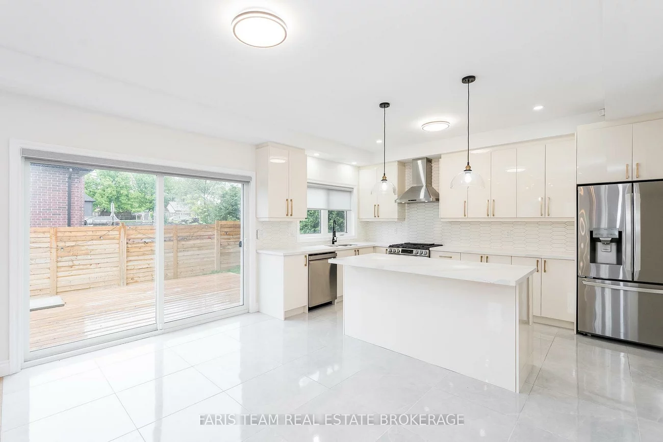 3B, George, Cookstown, Innisfil