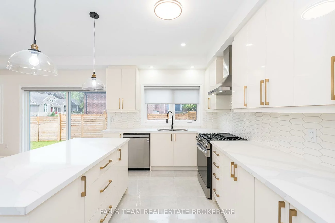 3B, George, Cookstown, Innisfil
